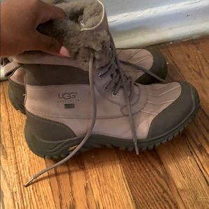 COPY - Ugg snow boots